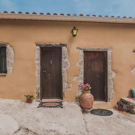 Hétvégi ház La Casa Di Nonna Koríthi